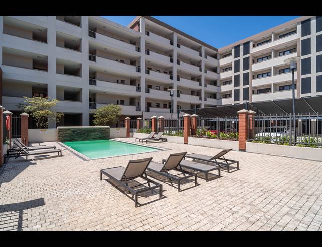 2 BEDROOM APARTMENT FOR SALE IN UMHLANGA RIDGE